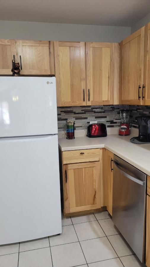 2Br Rustic Villa Utica エクステリア 写真