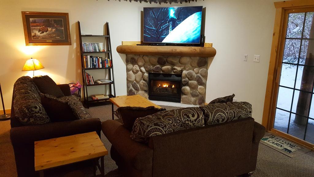 2Br Rustic Villa Utica エクステリア 写真