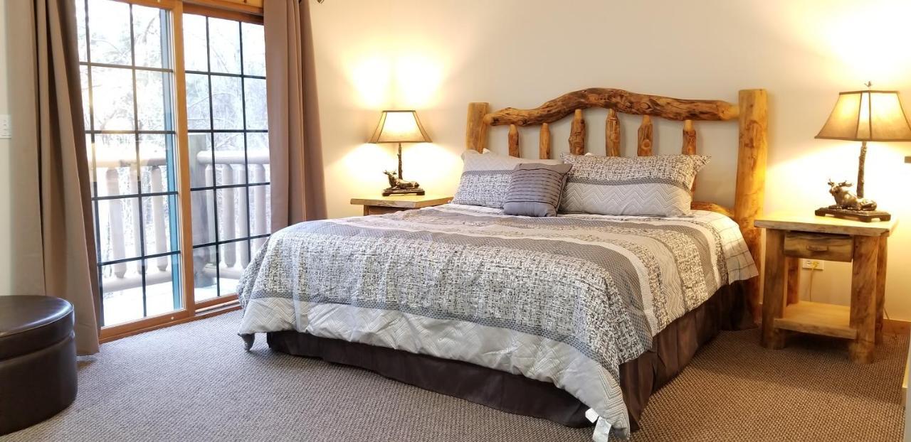 2Br Rustic Villa Utica エクステリア 写真